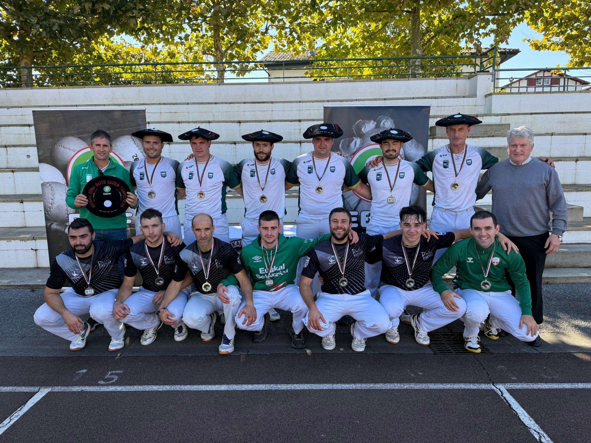 motion_photo_261813194084879447