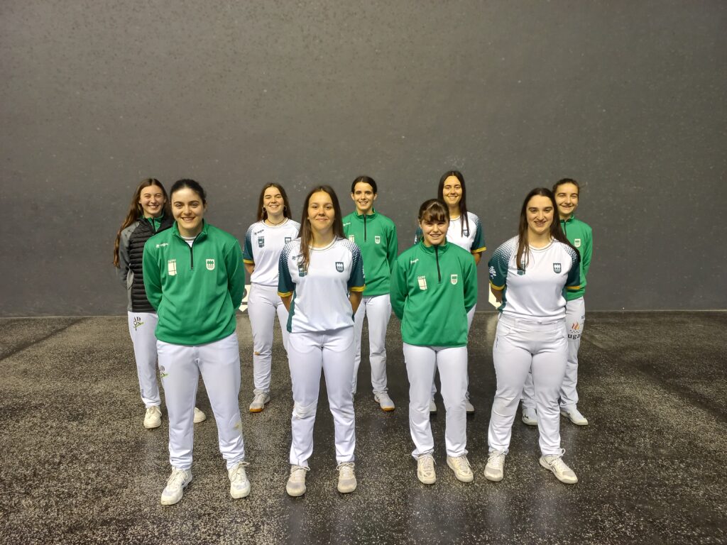 Eskua-neskak-ezker-horma-1-scaled