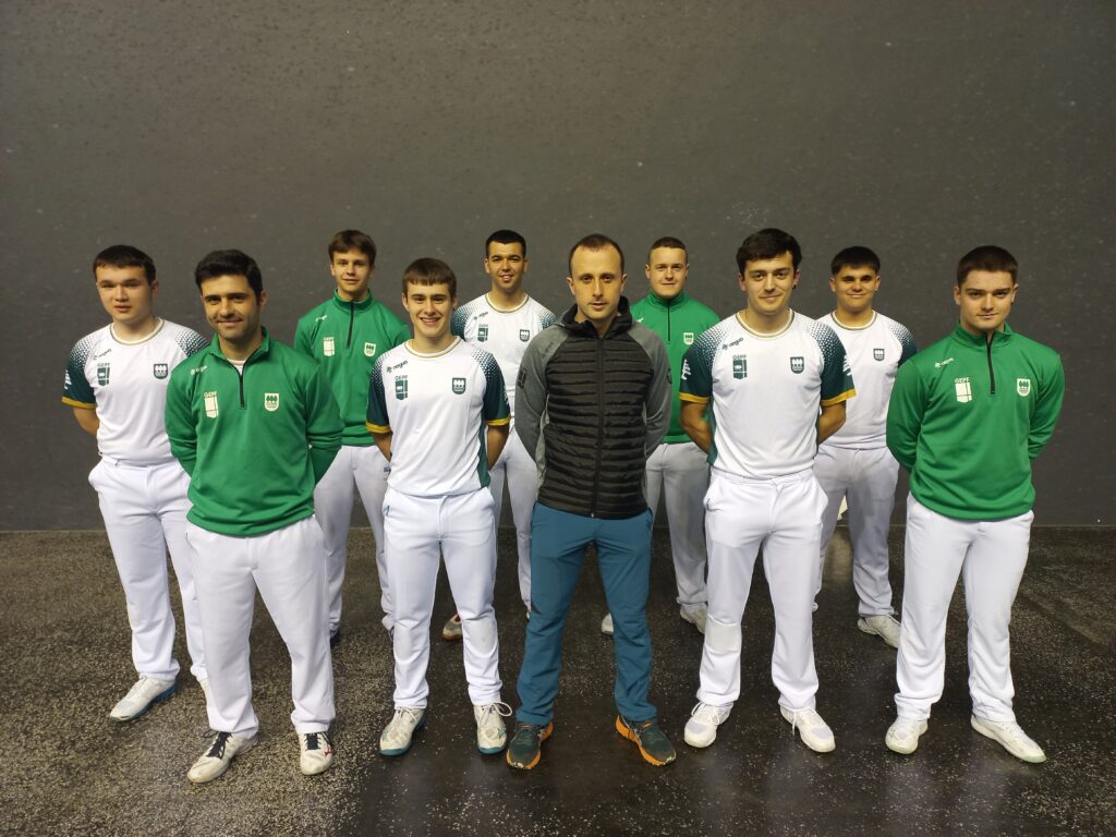 Eskua-trinketa-1-scaled